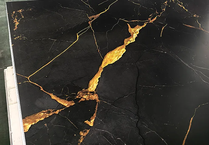 Предностите на ѕидниот панел со карбонски кристали.